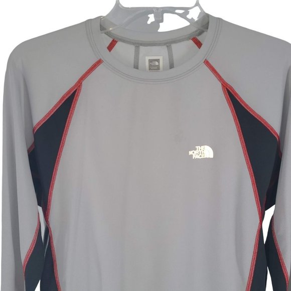 🌸 North Face Womens Long Sleeve Top Crew Neck Light Gray Size S - Picture 3 of 9